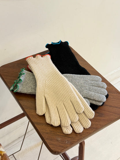 OVER Lettuce hem gloves