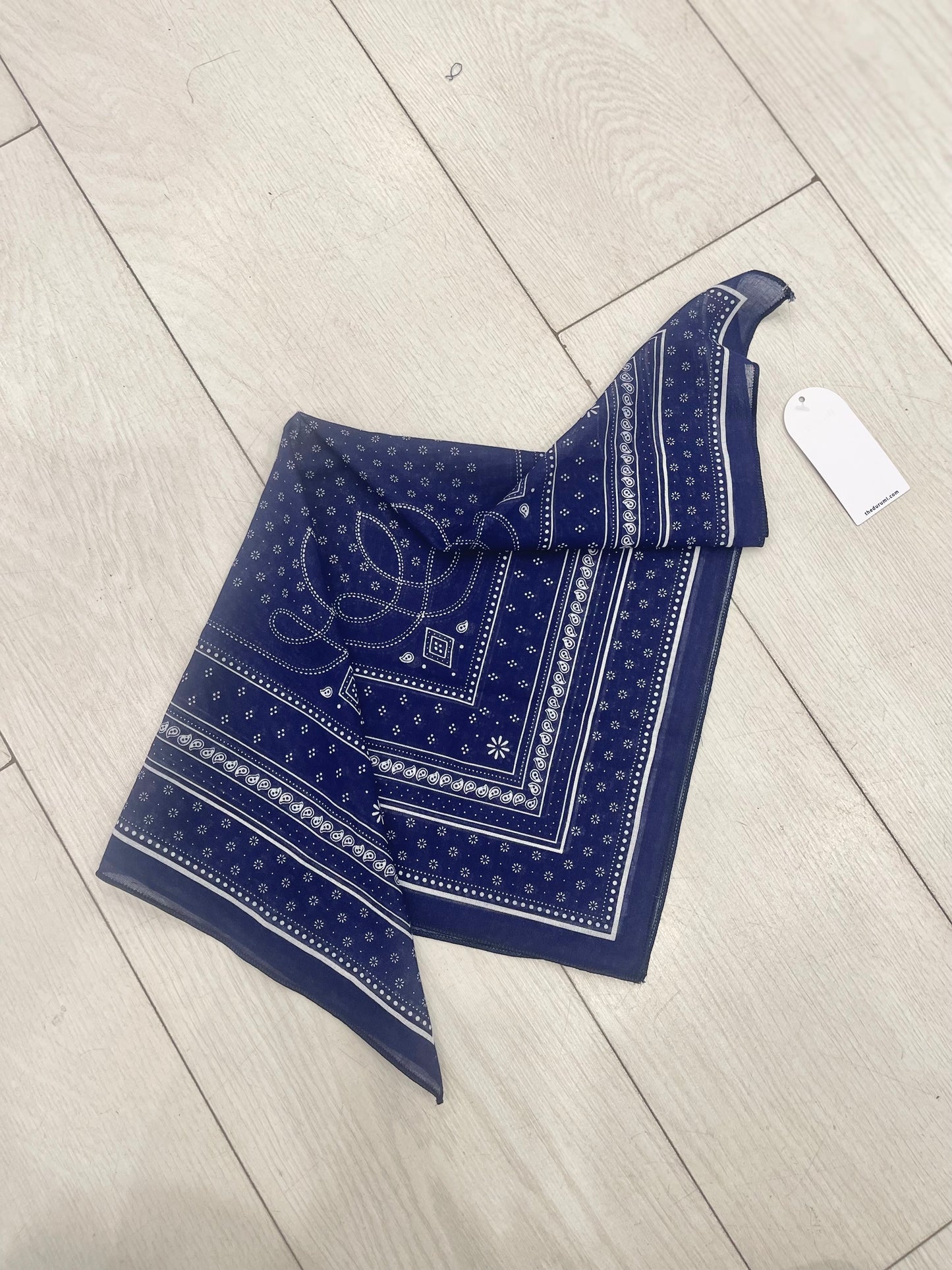 OLIVE Paisley cotton bandana