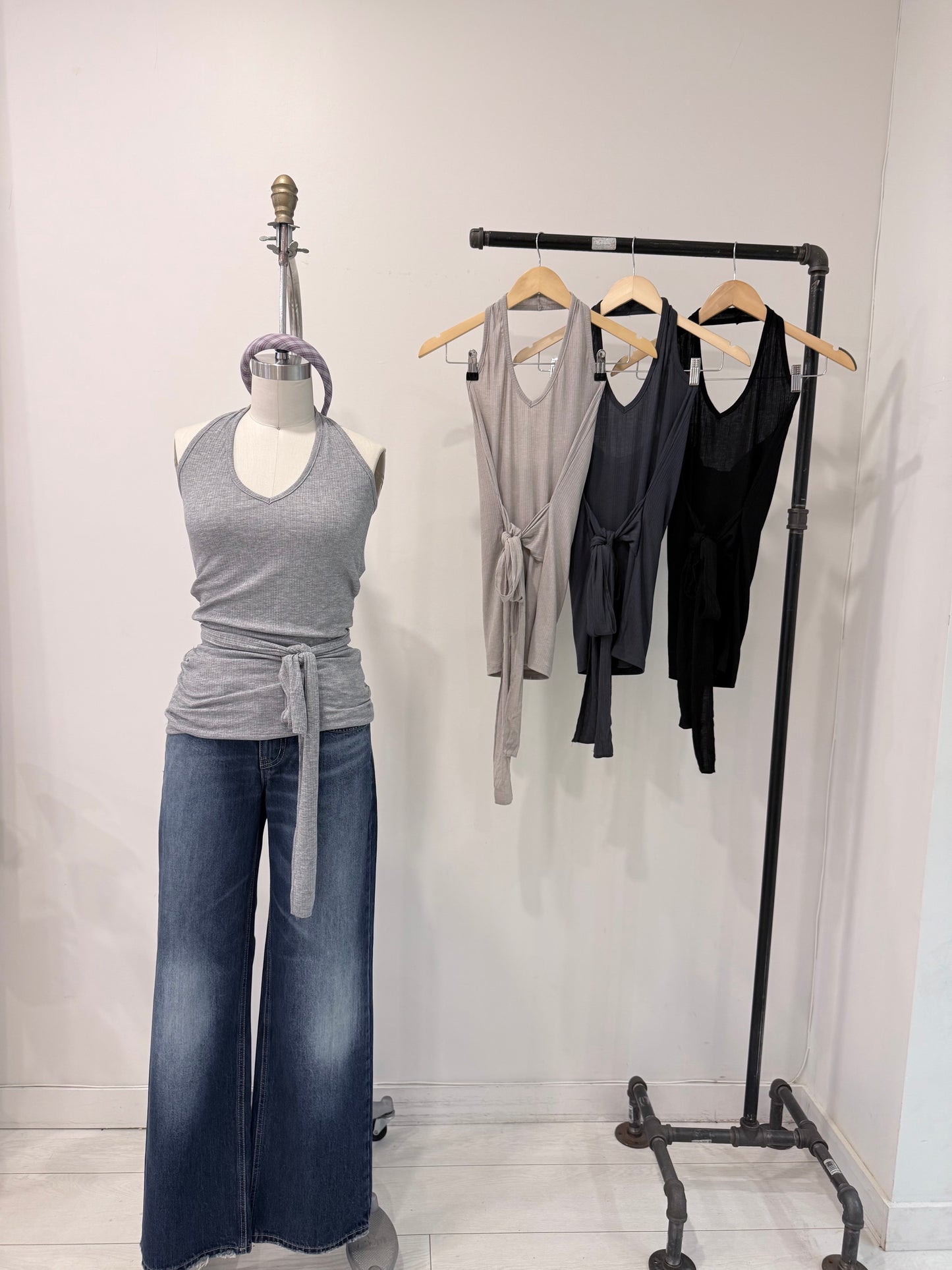 MIRA Wrap halter top