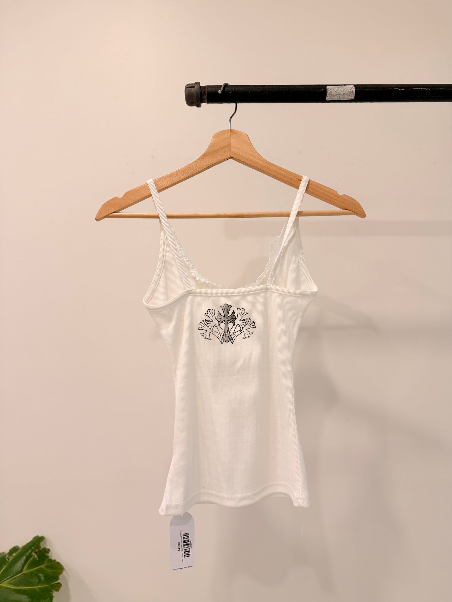 COLE Lacy neckline tanktop
