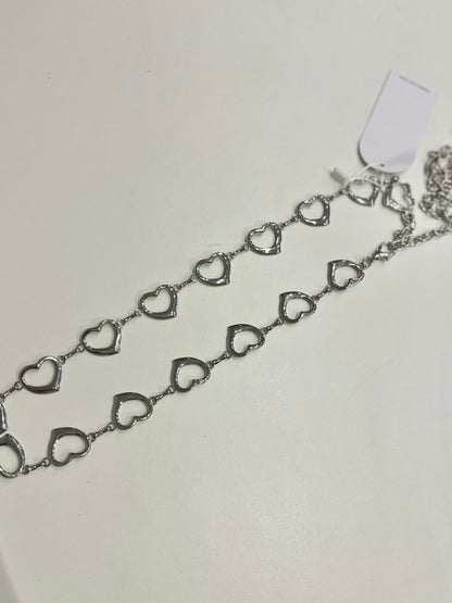 AMOUR Heart chain belt
