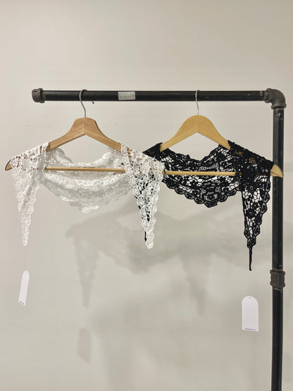 NIKA Lace headscarf