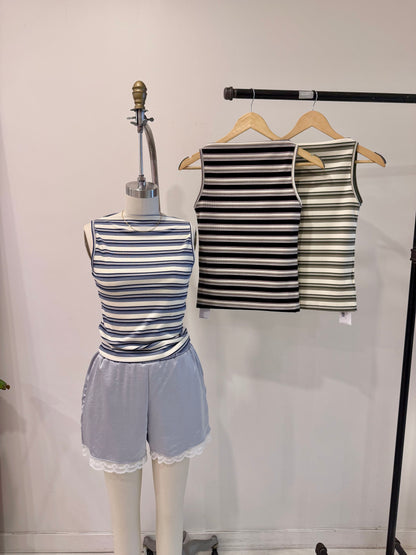 AGNES Boatneck tank