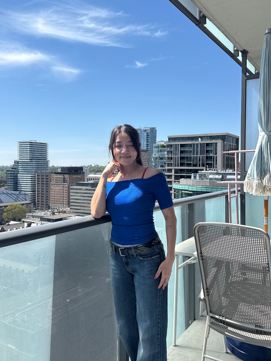 REESE Off-shoulder top