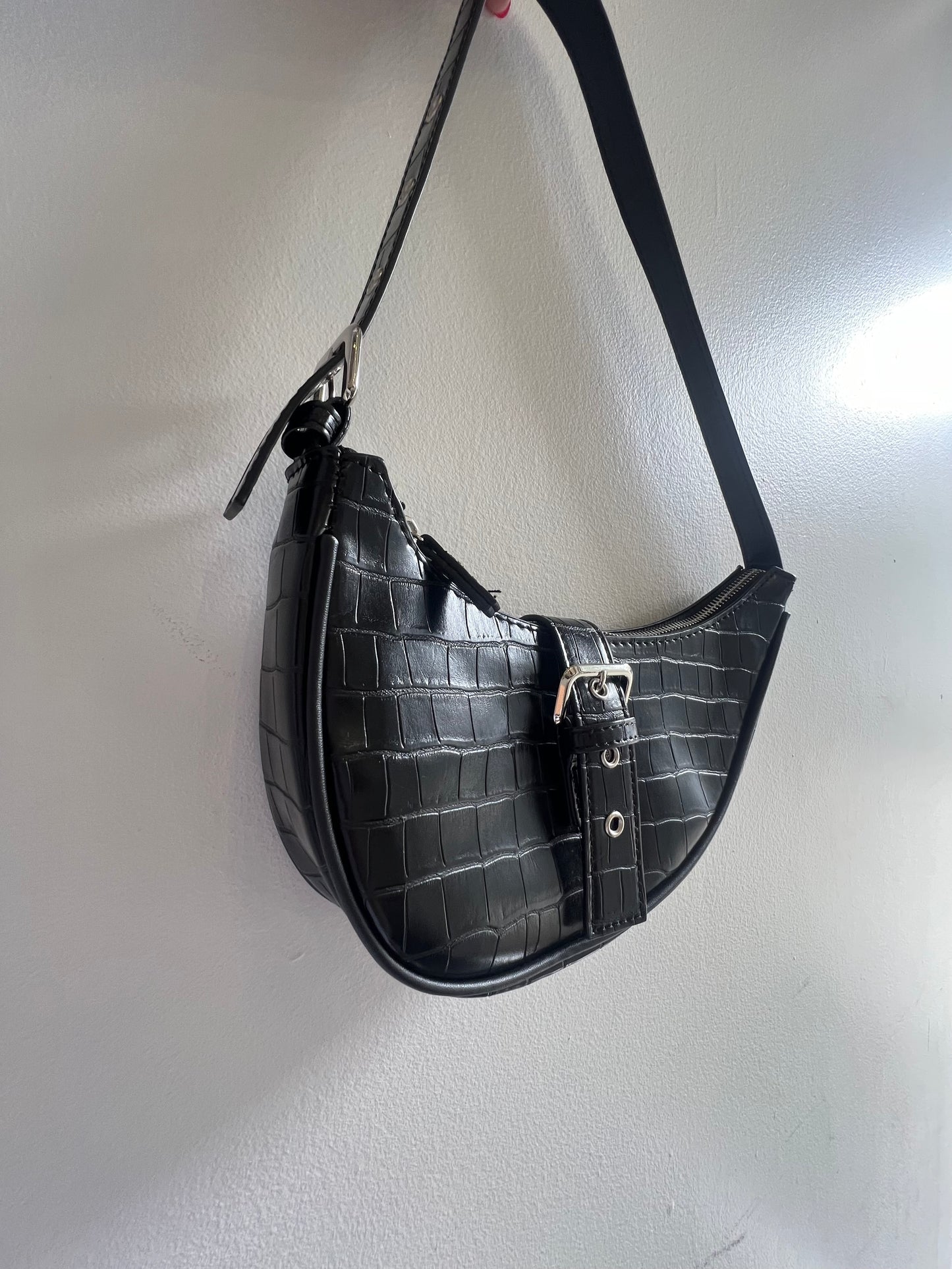 KASSIA Croc shoulder bag