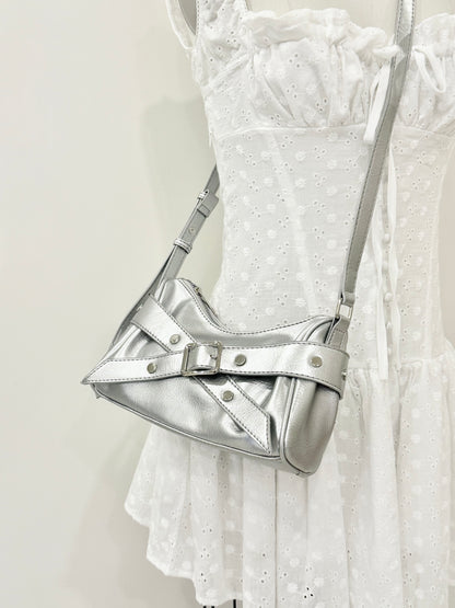 PLUS Silver belted purse