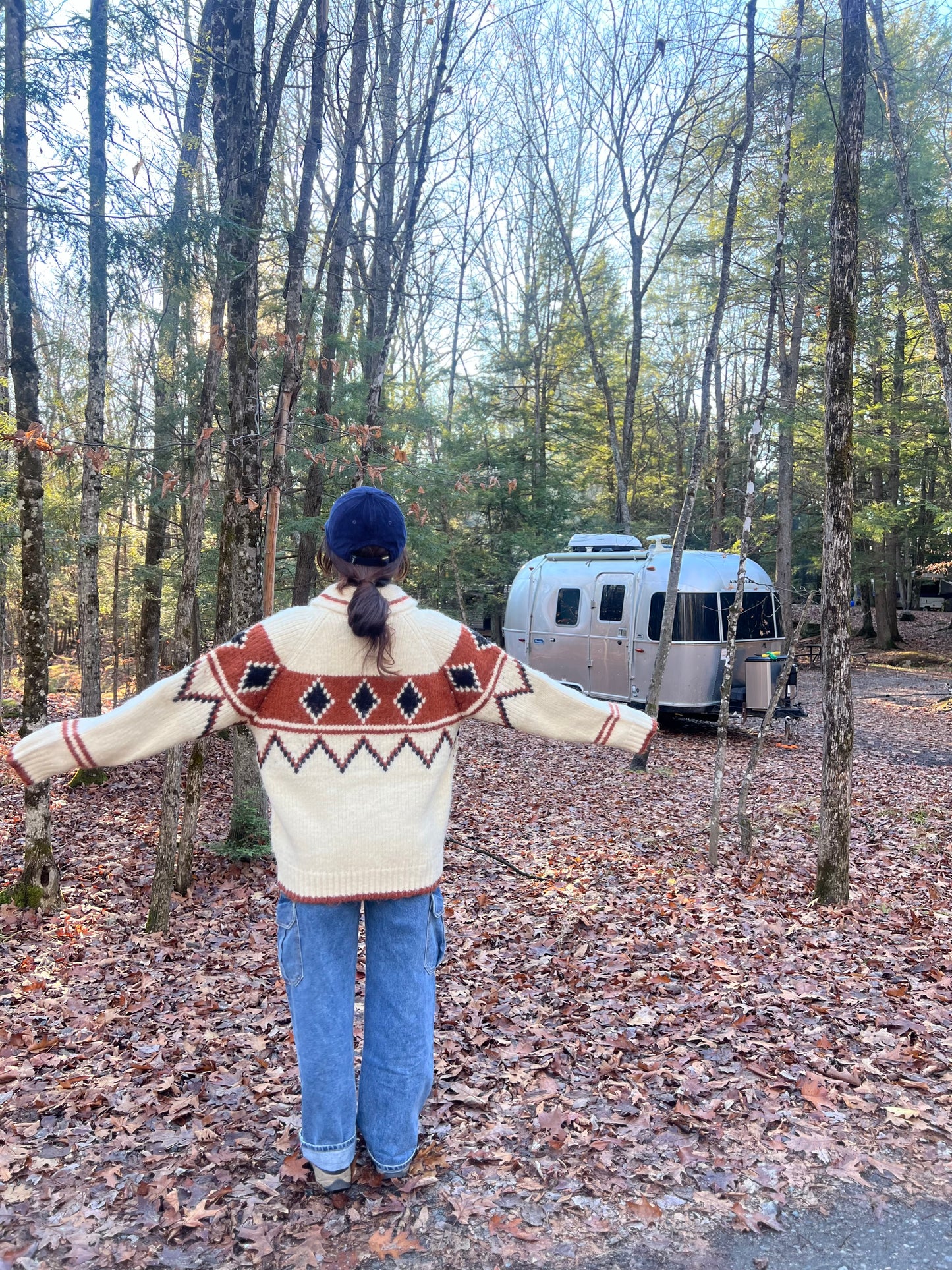 GOLDEN Heavy zip-up sweater