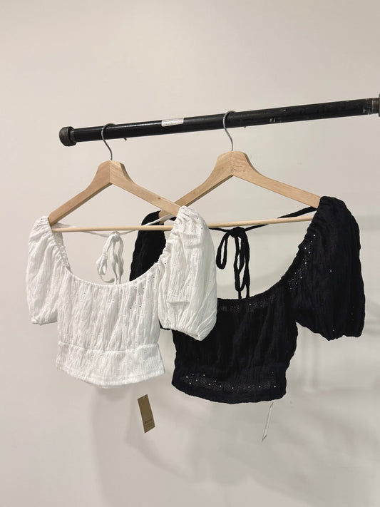 JAICO Crop eyelet top