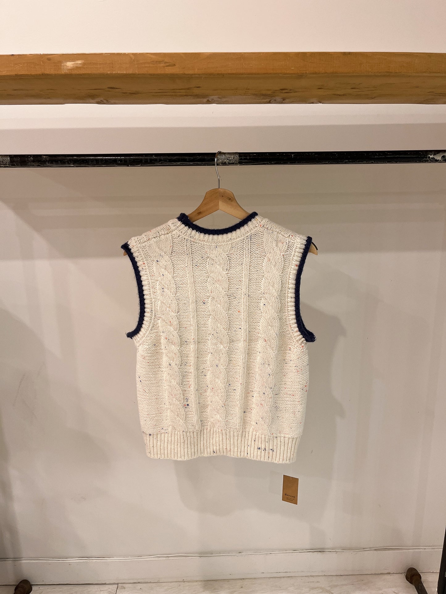 GAROM Speckled cable-knit vest