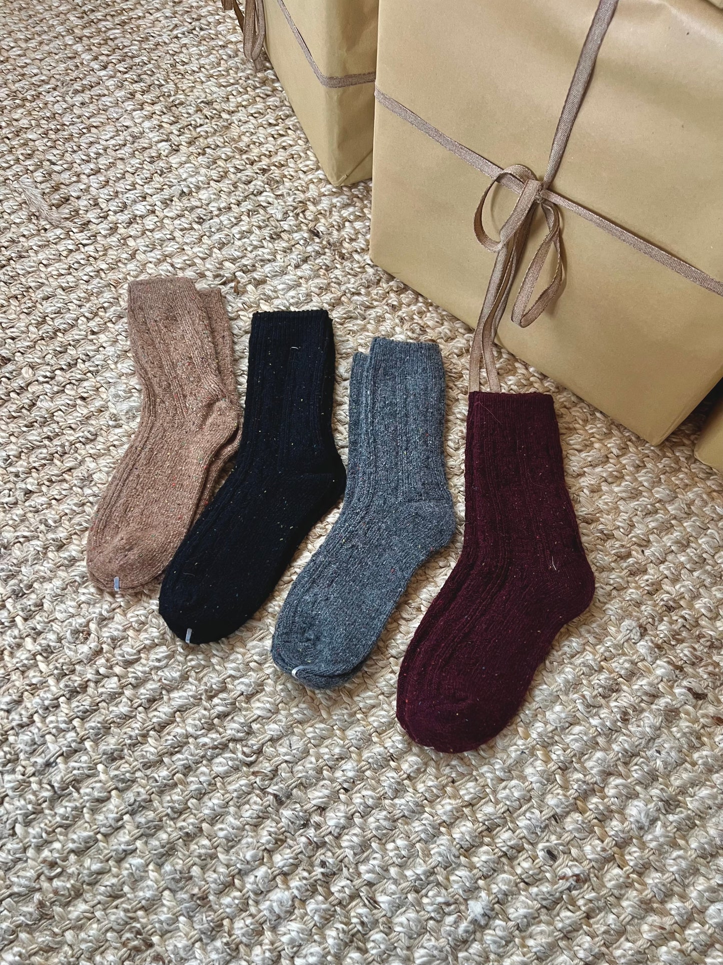 GHEEN Cable-knit socks