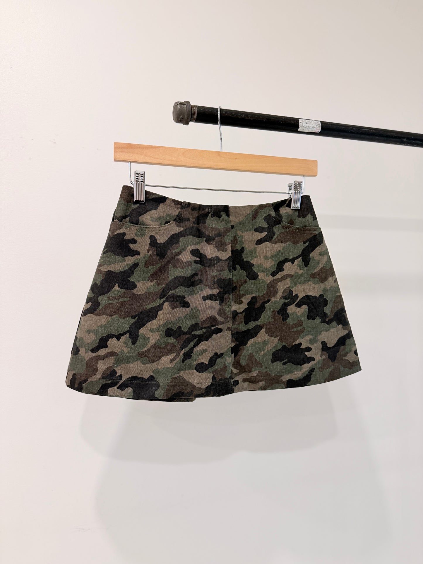 ROBYN Camo skirt