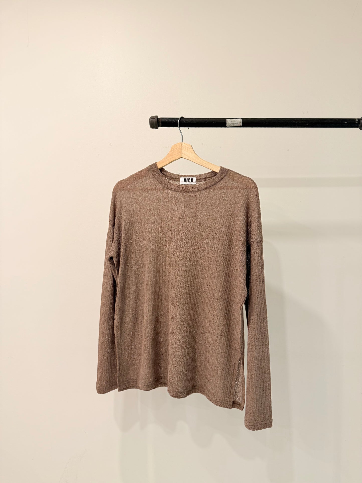 ABEL Light weight knit top