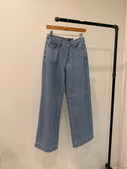 WARNER Wide legged jeans