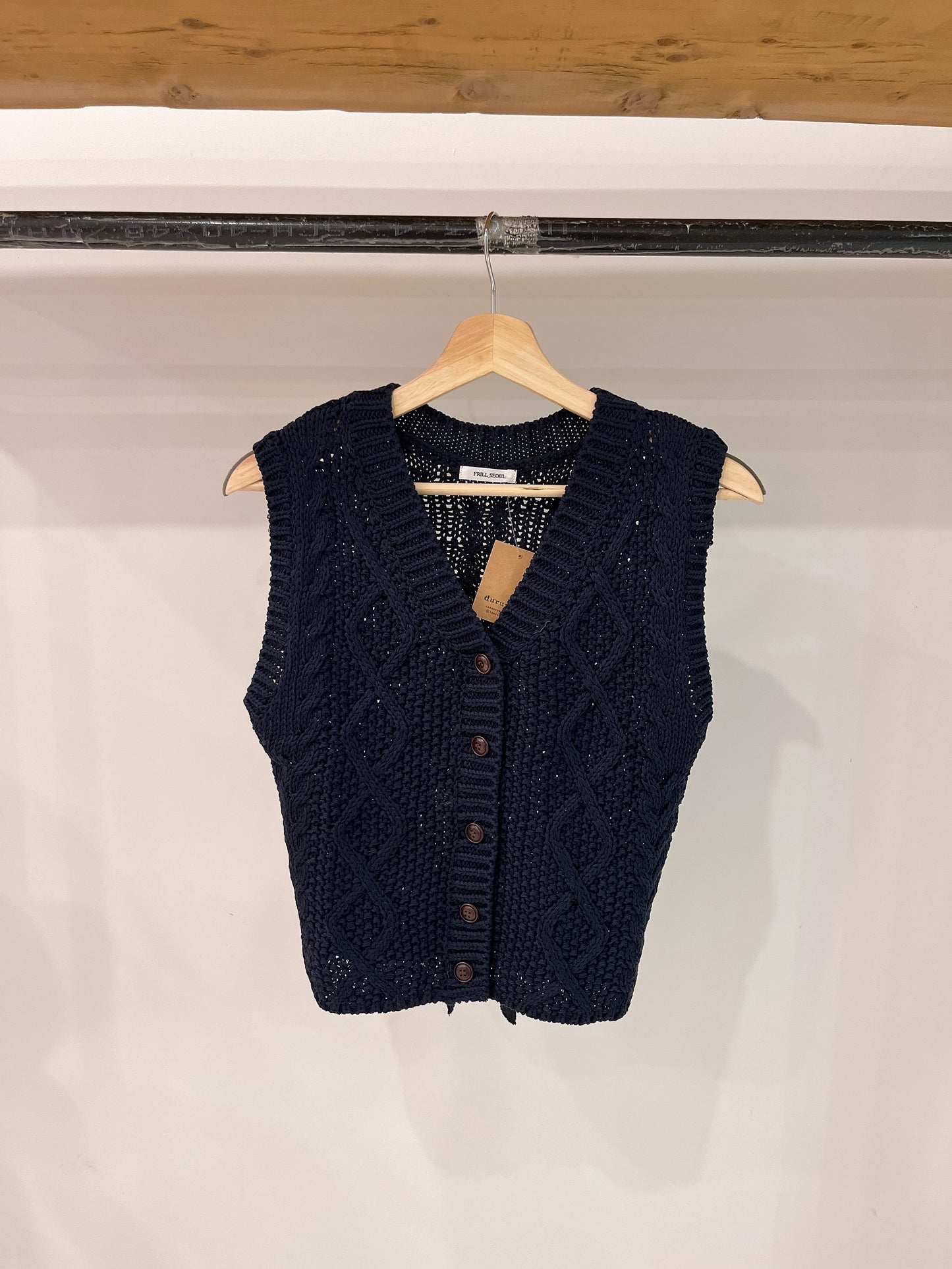 POPOP Cable-knit vest