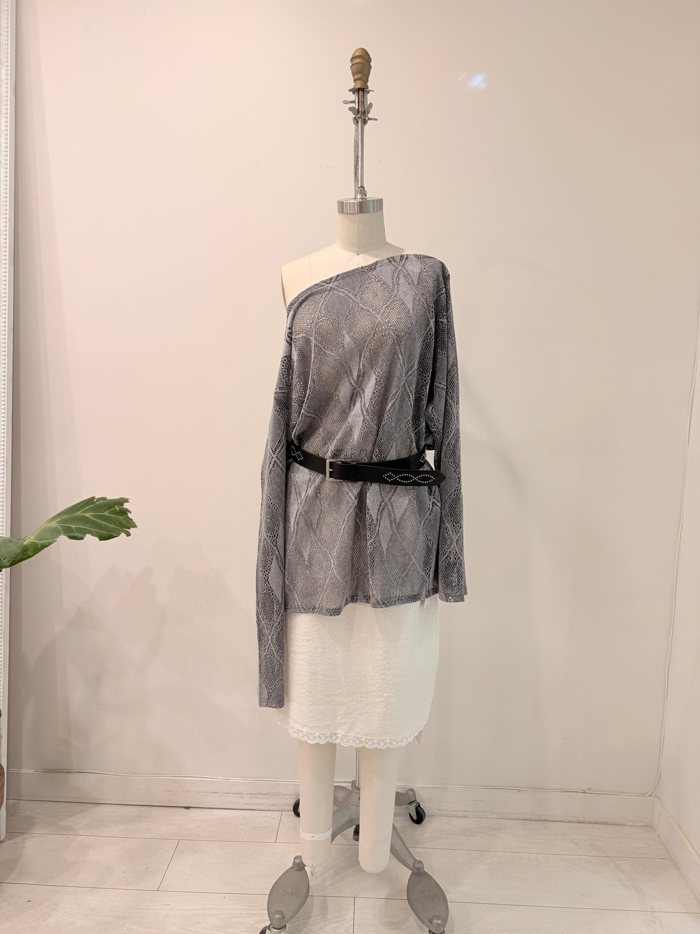 PHONY Oversized mesh top