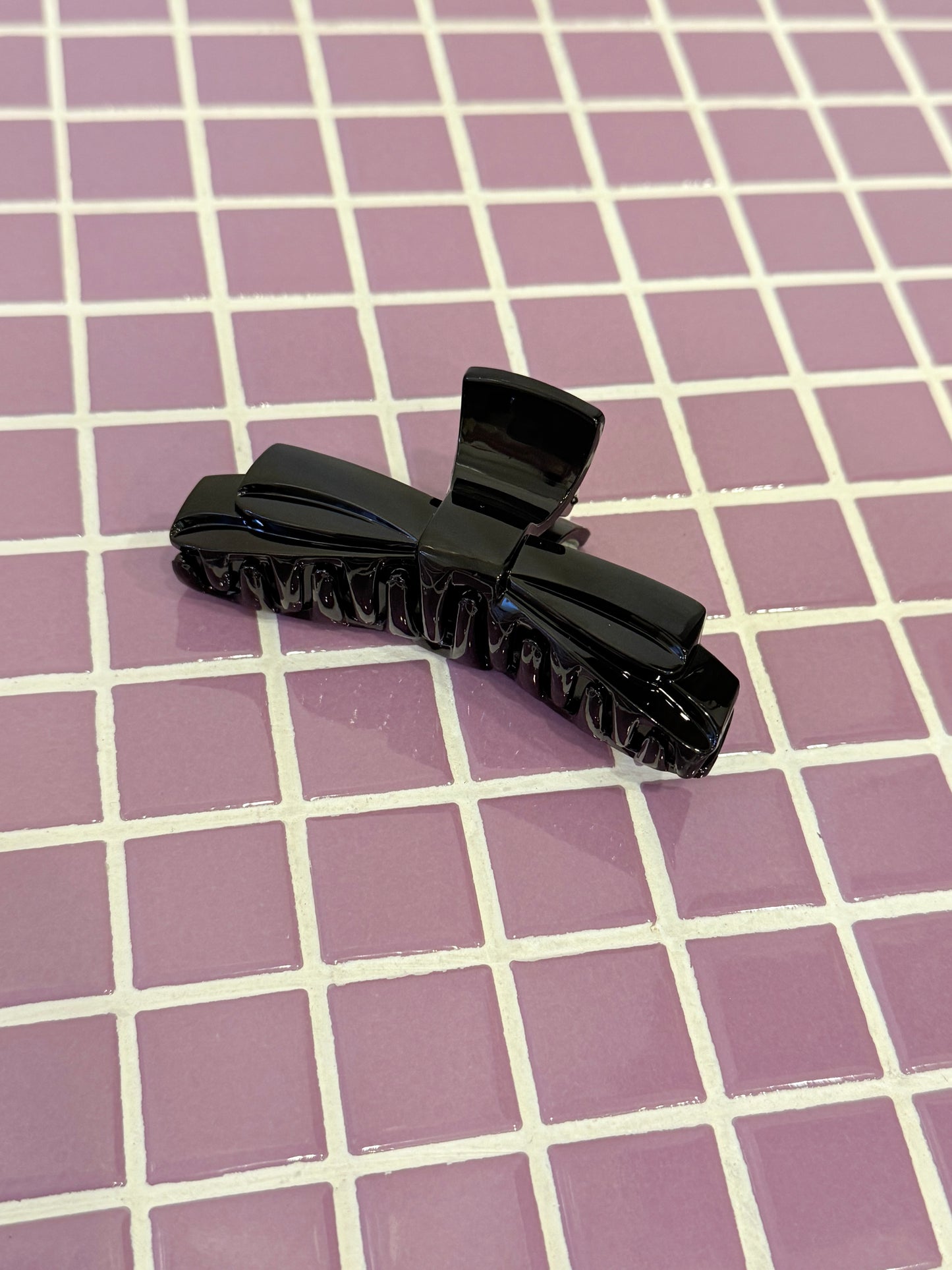 EVE Hair claw