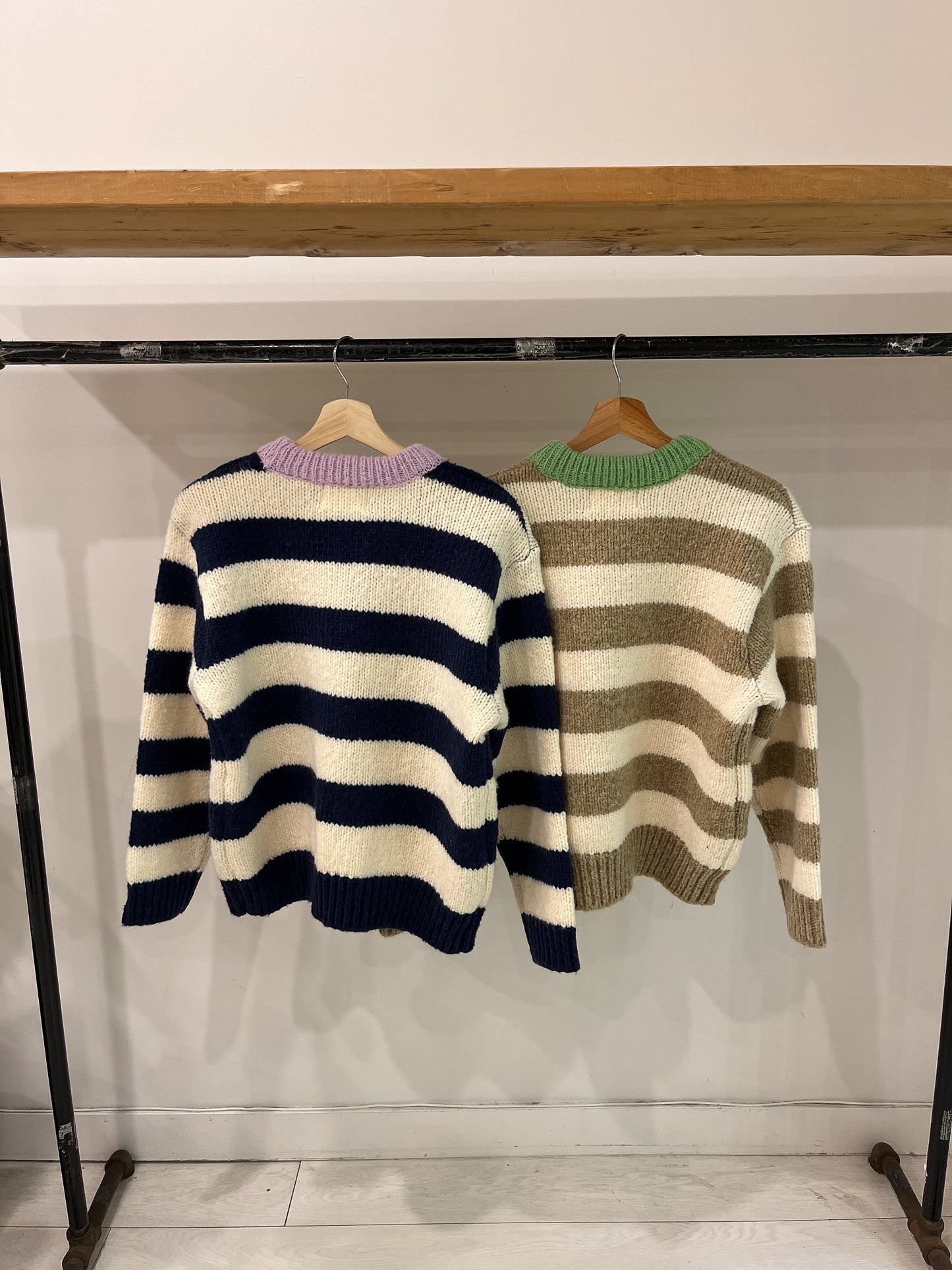 DEON Stripe sweater