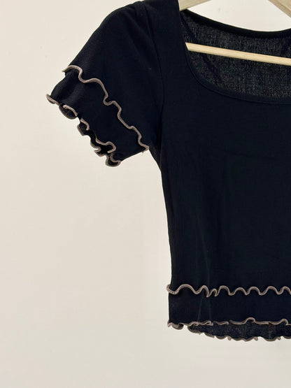 EMBER Lettuce edge tee