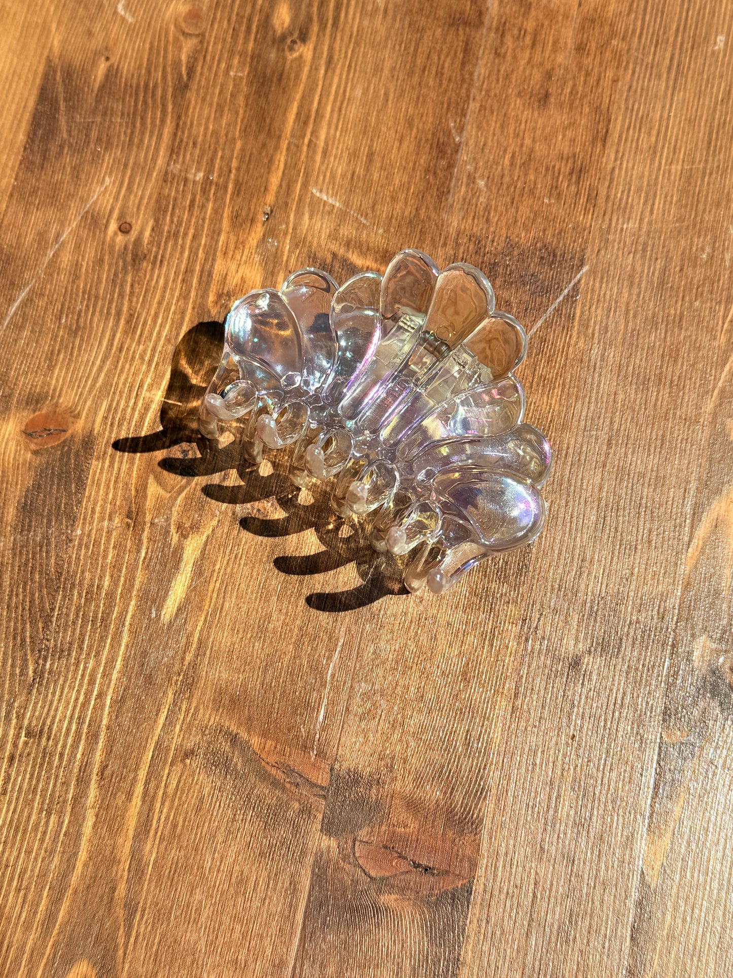 GLIM Shell hair claw