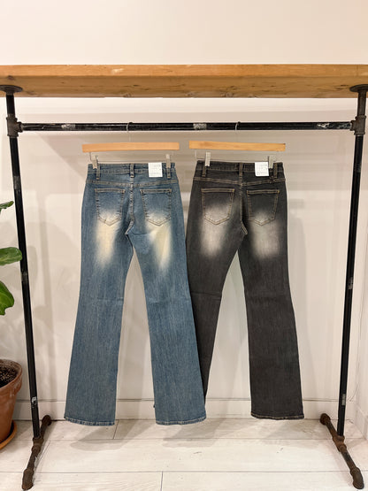 SASA Low-rise bootcut jeans