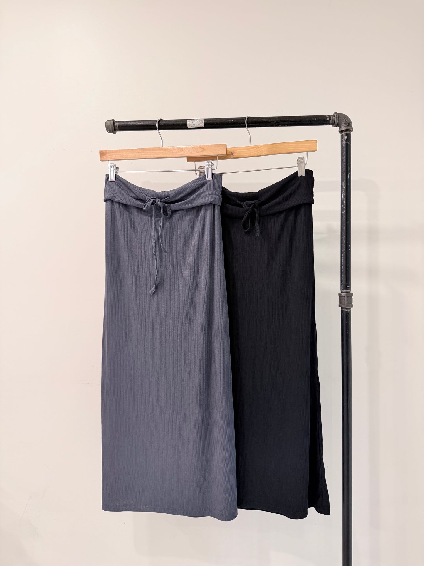 NAOMI Fold-over skirt