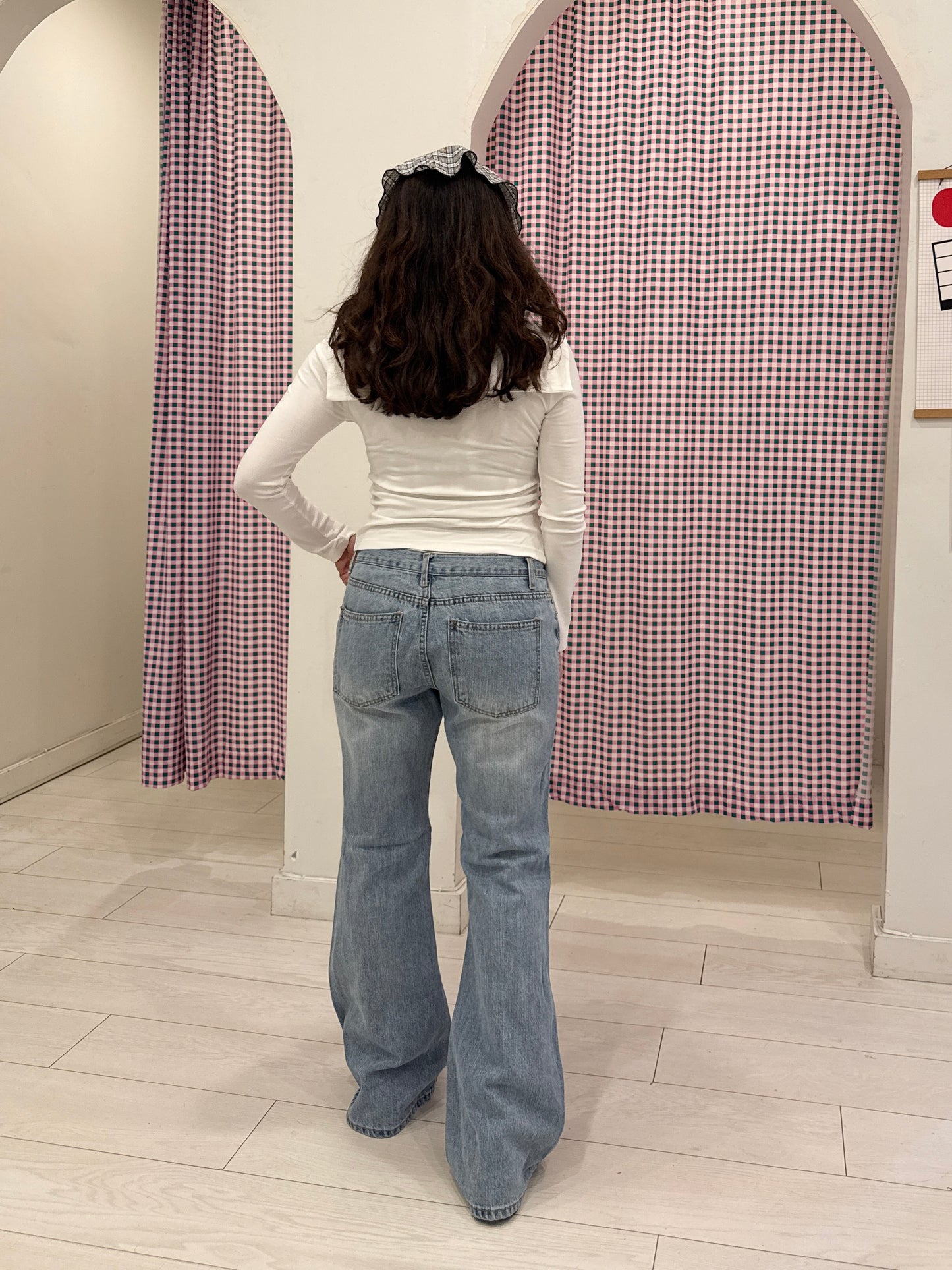 IDEA Light-wash jeans
