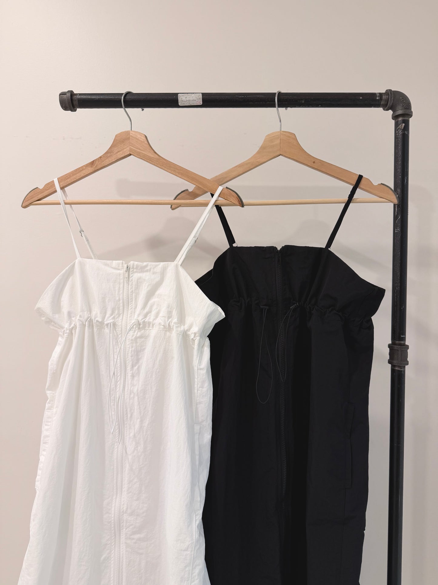 ELODIE Shirred maxi dress