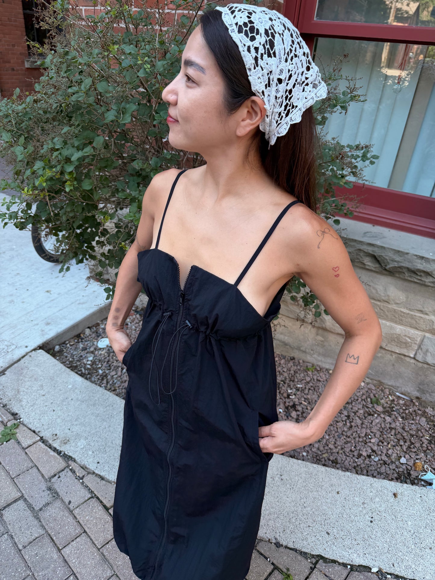 ELODIE Shirred maxi dress