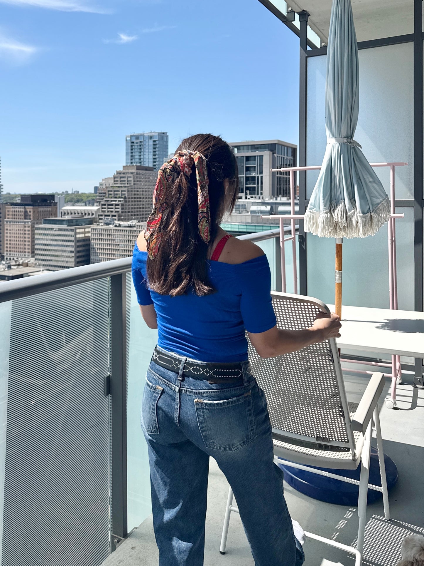 REESE Off-shoulder top