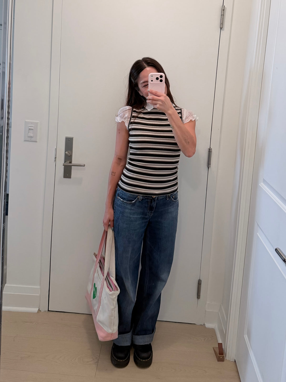 AGNES Boatneck tank