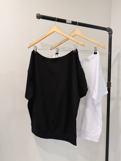NOVA Off-shoulder tee