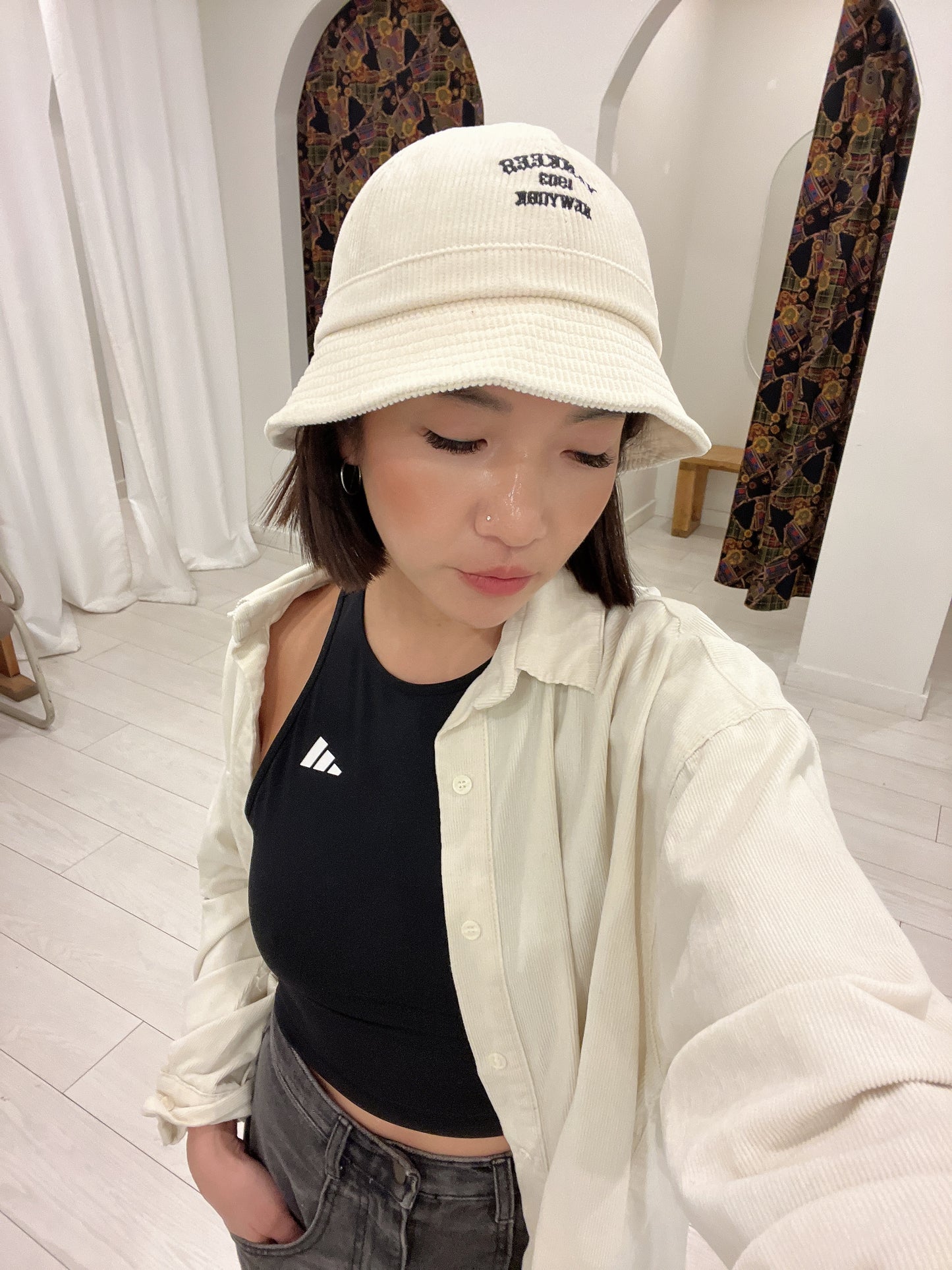 MARU Corduroy bucket hat