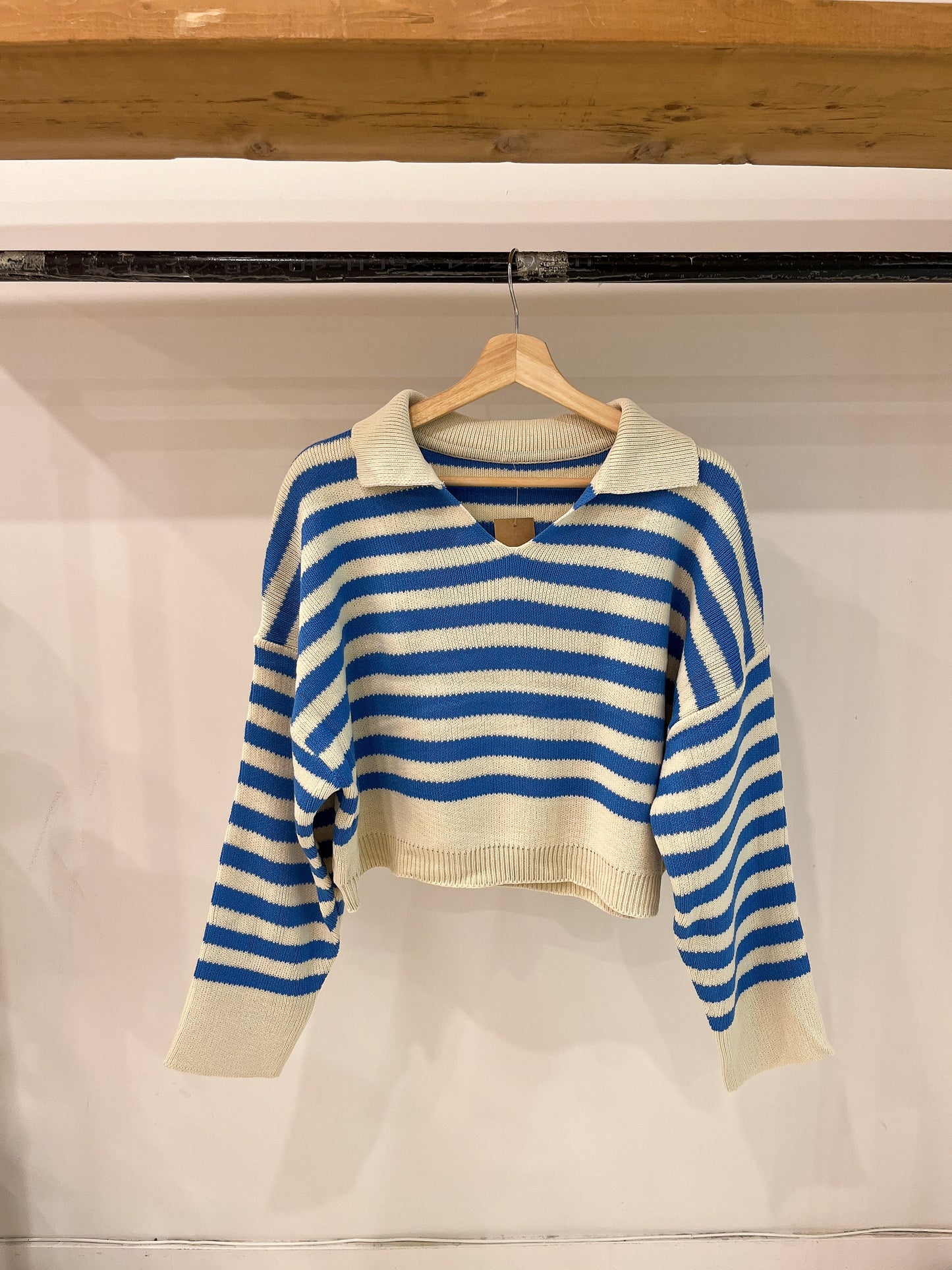 GITTY Stripe sweater