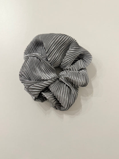 ZIZI Scrunchies