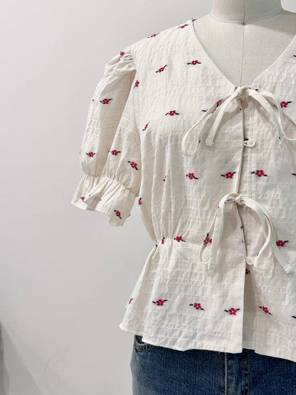 FLOW Blouse