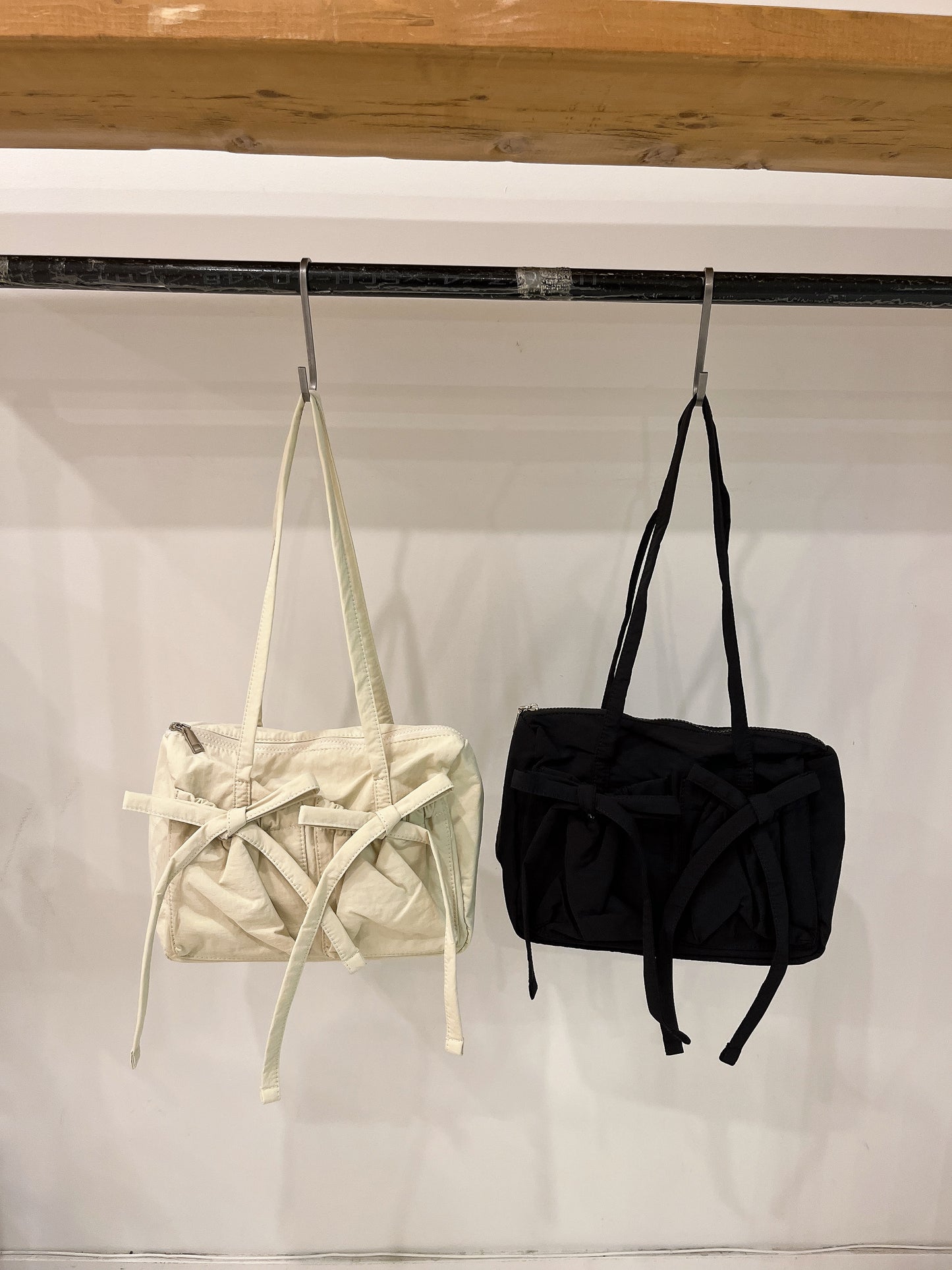 GARIS Two pocket bow bag