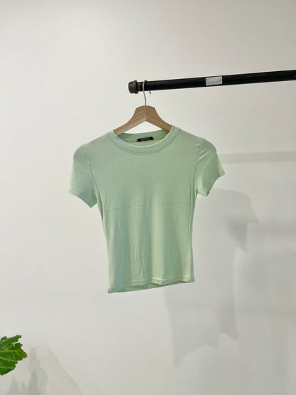 MOMI Soft ribbed top