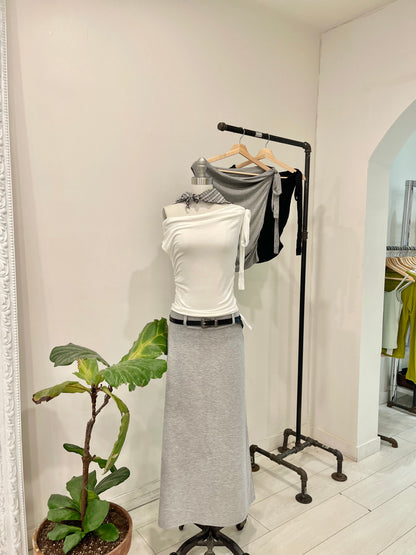 SUNNY Off shoulder top