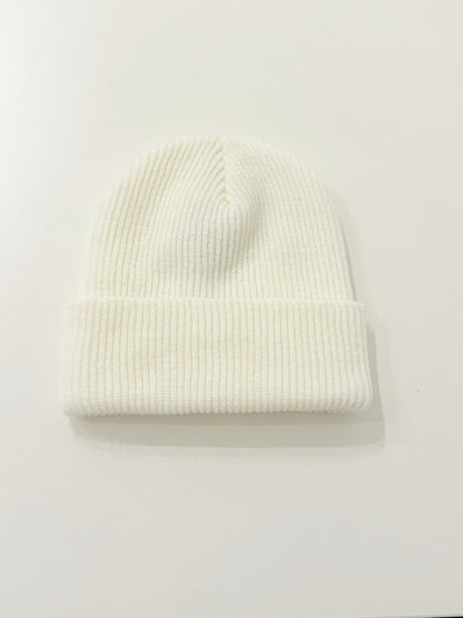 ISHA Eyelet beanie