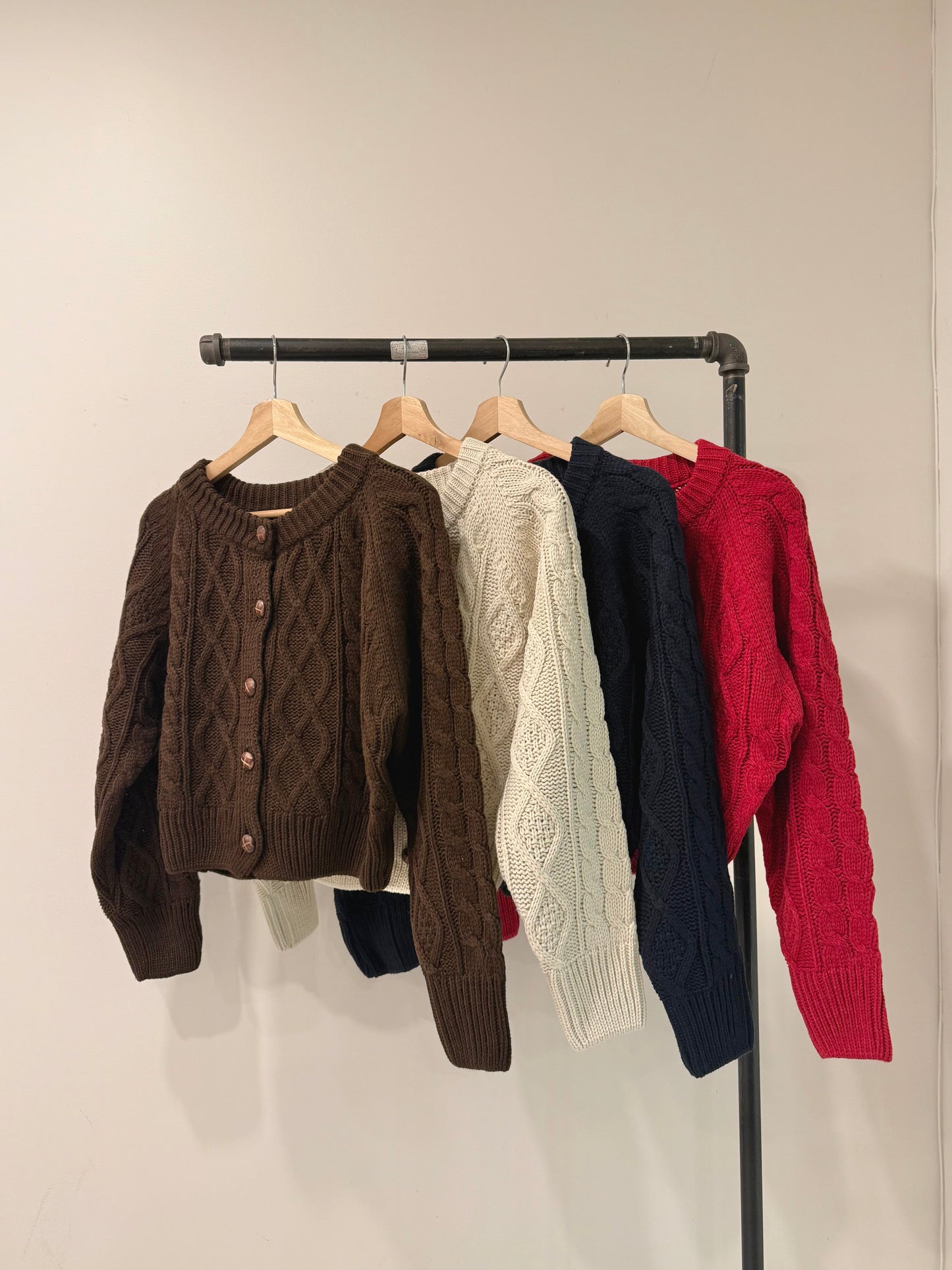 FATE Cable-knit cardigan