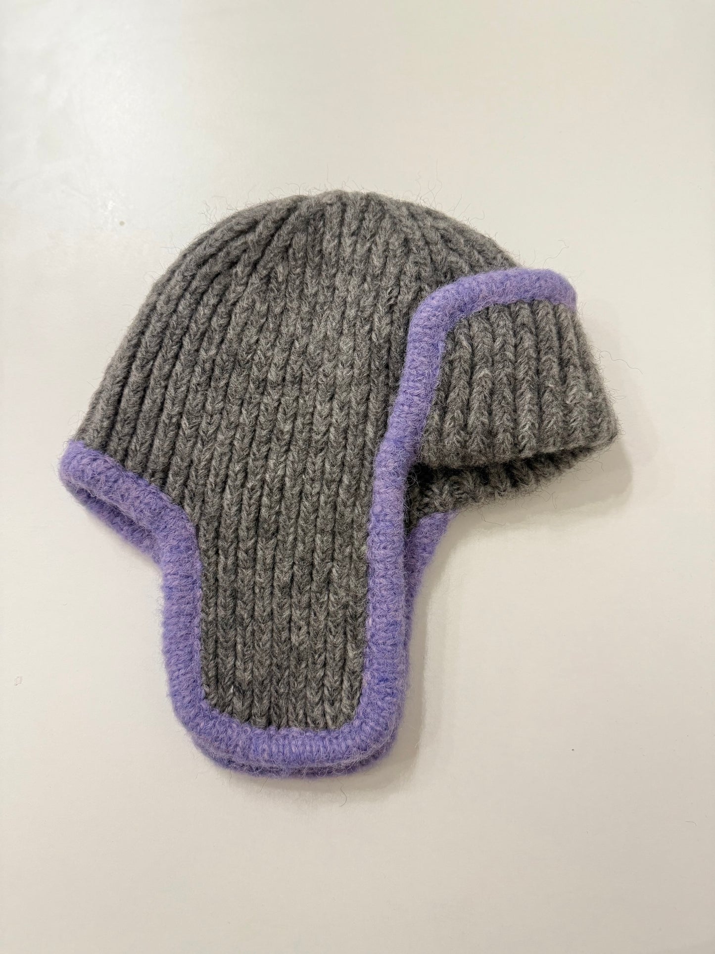 BREATH Earflap beanie