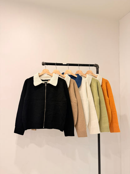 TAKE Contrast collar zip-up