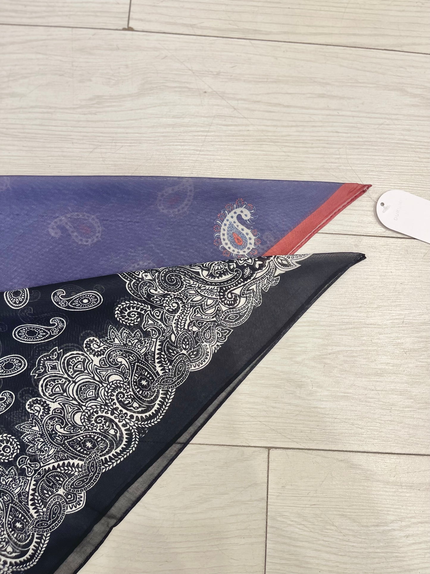 TILDA Large paisley scarf