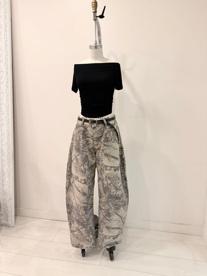 CORTIS  Camo barrel jeans