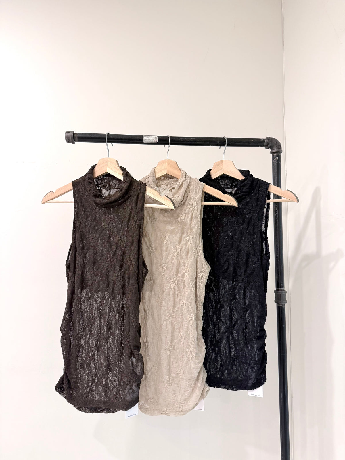 SYLVIE Lace tank