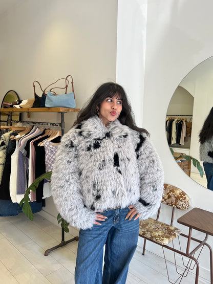 REONA Faux fur jacket