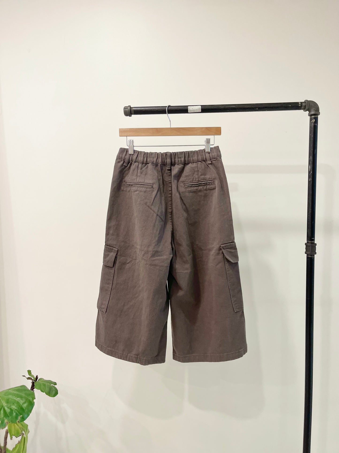 OAK Wide-leg cargo shorts