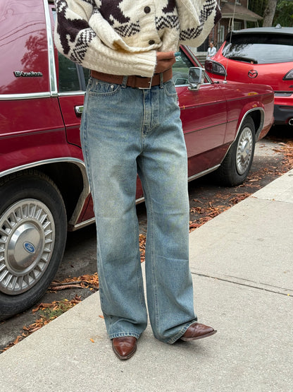 SENCH Straight legged jeans
