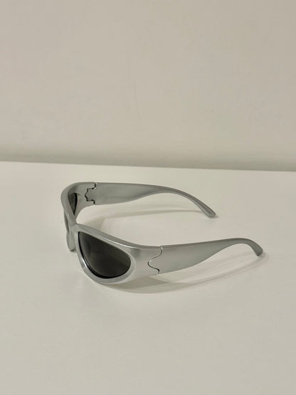 Y2K Oval racer sunnies
