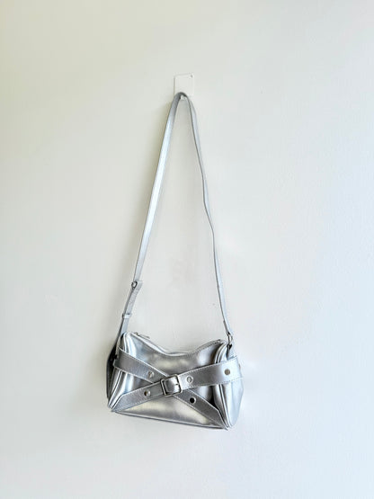 PLUS Silver belted purse